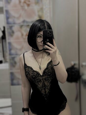 Full leaked Su ga r ik private photo