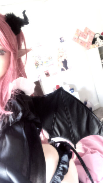 Full leaked Succubunny private photo