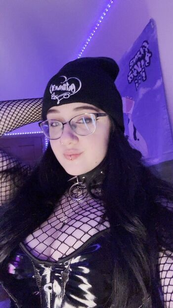 Full leaked Succuwubus private photo