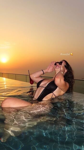 Full leaked Sudefit private photo