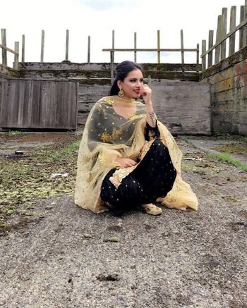 Full leaked Sukh bains private photo