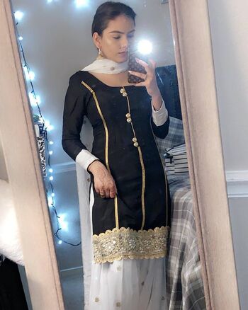 Full leaked Sukh bains private photo