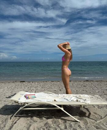 Full leaked Sumgoodeats private photo