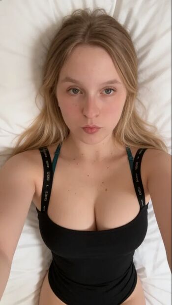Full leaked Summerroselive private photo