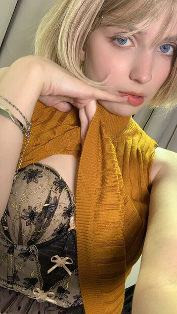 Full leaked Sun a private photo