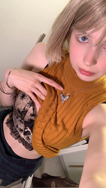 Full leaked Sun a private photo