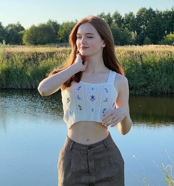 Full leaked Sunblumer page private photo