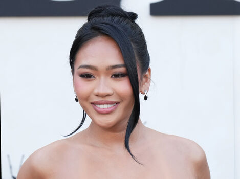 Full leaked Suni lee private photo