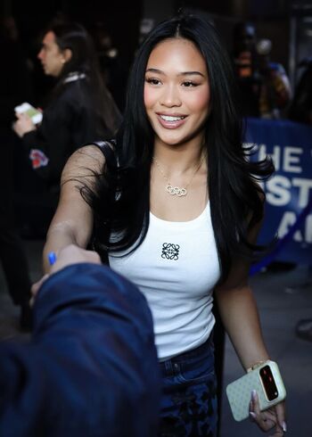 Full leaked Suni lee private photo