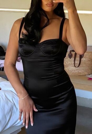 Full leaked Suni lee private photo