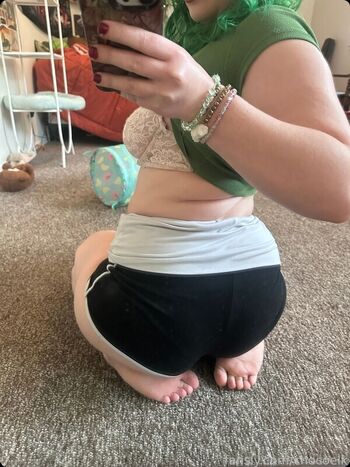 Full leaked Sunny flowrs private photo