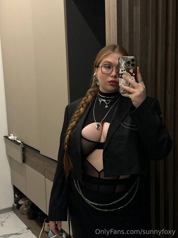 Full leaked Sunny foxy private photo