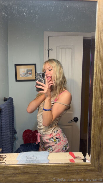 Full leaked Sunnybabiii private photo
