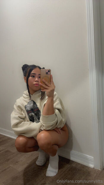 Full leaked Sunnylifts private photo