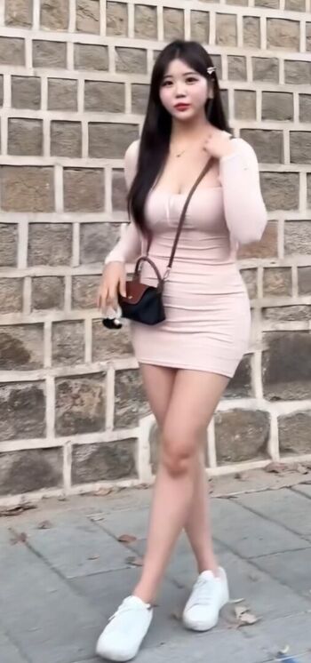 Full leaked Sunwoo page private photo