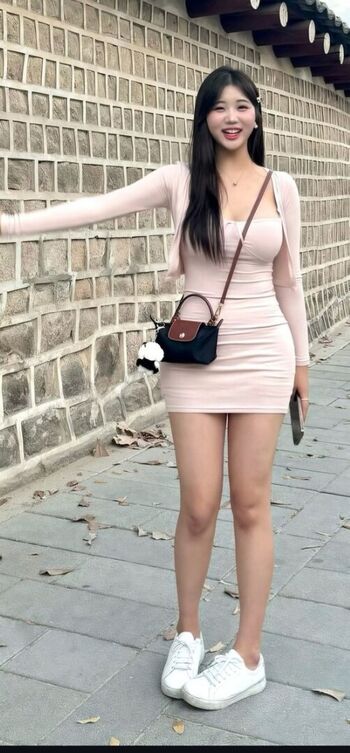 Full leaked Sunwoo page private photo