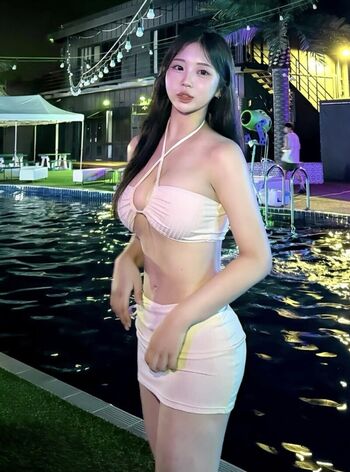 Full leaked Sunwoo private photo