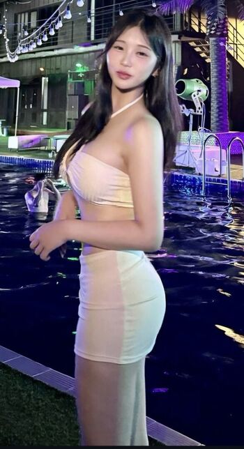 Full leaked Sunwoo private photo