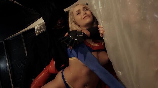 Full leaked Superheroines private photo