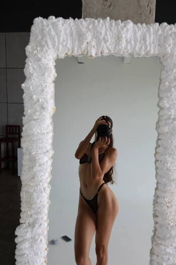 Full leaked Suprabae private photo