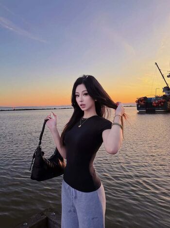 Full leaked Susansunn private photo