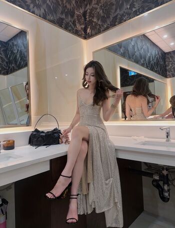 Full leaked Susansunn private photo