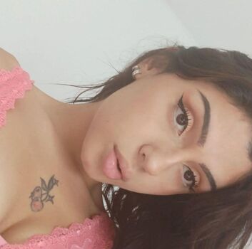 Full leaked Susi doll private photo