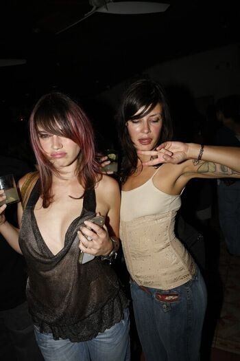 Full leaked Suzy clue private photo