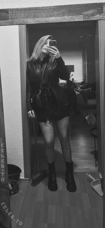 Full leaked Svenja private photo