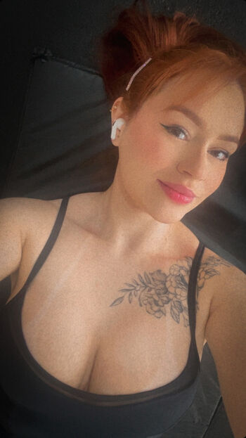 Full leaked Sweet girl page private photo