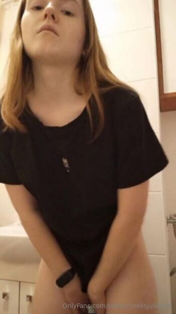sweetcheeksjuliefree