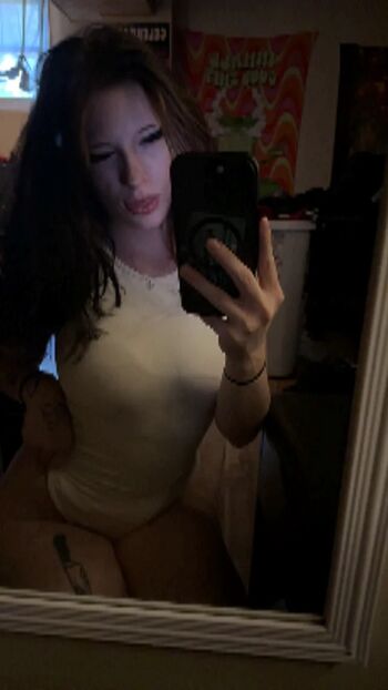 Full leaked Sweetlypearll private photo