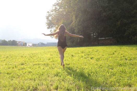 Full leaked Swiss girl private photo