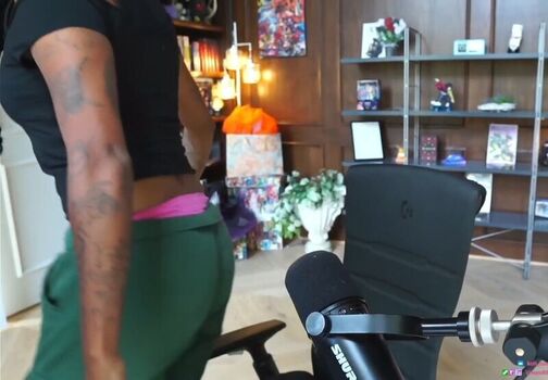 Full leaked Sydeon private photo