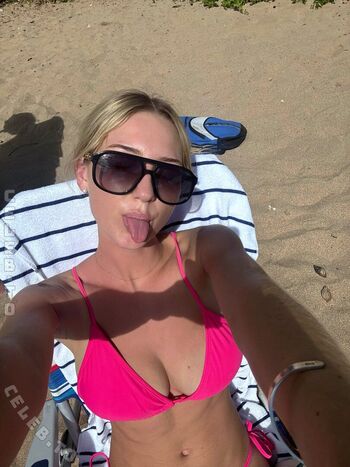 Full leaked Sydney thomas page private photo