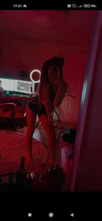 Full leaked Sylchasie private photo