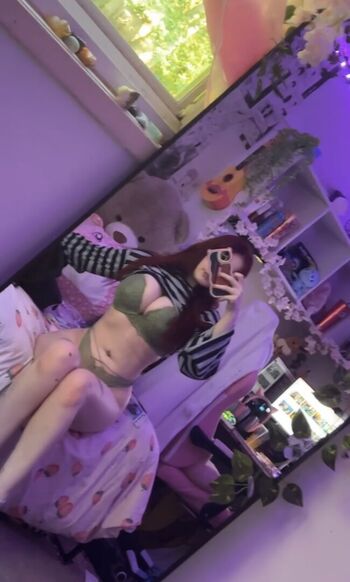 Full leaked Sylvieexo private photo