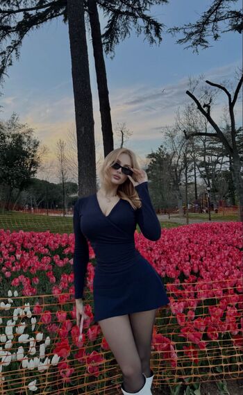 Full leaked Symkyck private photo