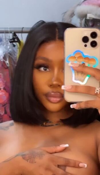 Full leaked Megan thee stallion / private photo