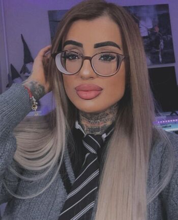 Full leaked Szandi hangcsi private photo
