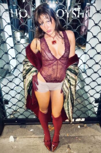 Full leaked Taabzzi private photo
