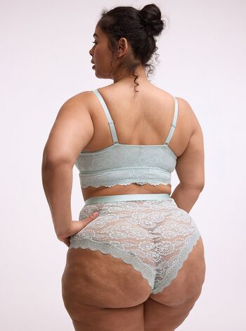 Tabria Majors