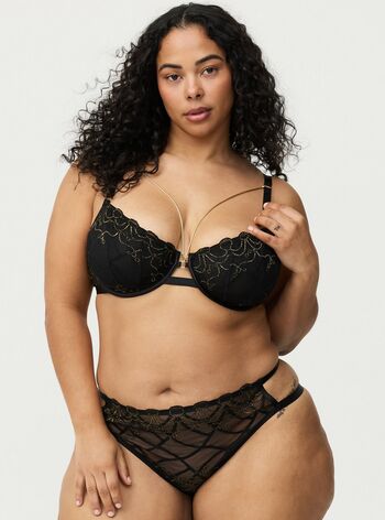 Tabria Majors