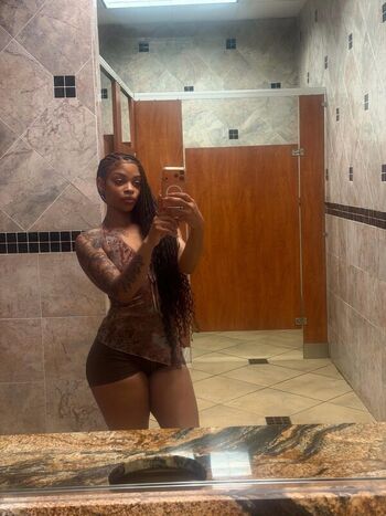 Full leaked Taiispicyy private photo