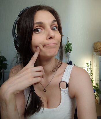 Full leaked Tania derveaux page private photo