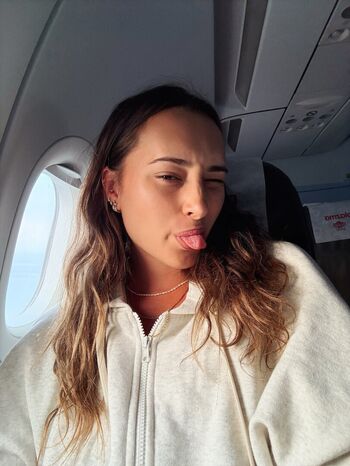 Full leaked Tania koh lanta page private onlyfans photo