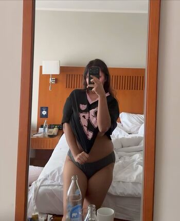 Full leaked Taniya private photo