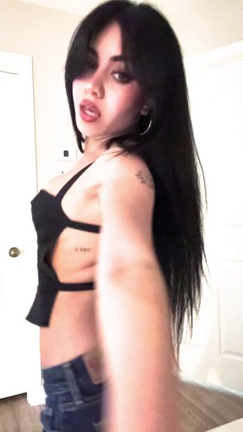 Full leaked Tara yummy private photo