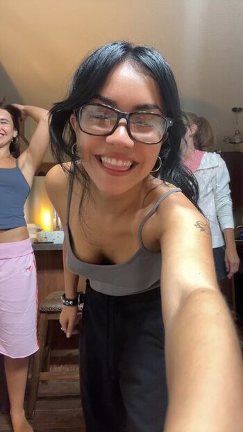 Full leaked Tara yummy page private photo