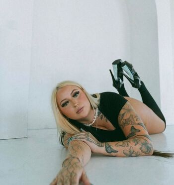 Full leaked Tattedbblonde private photo